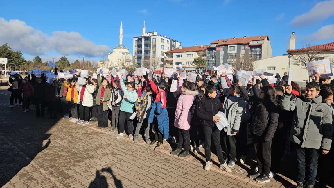 İlk Dönem Sona Erdi, Karneler Dağıtıldı